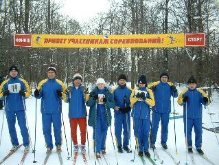 14:57 На лыжне работники администрации Козловского района